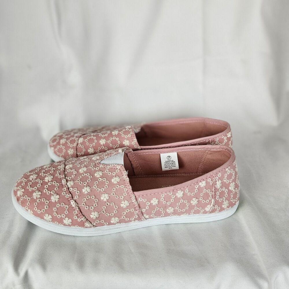 Canvas Casual Womens Slipp On Size 7